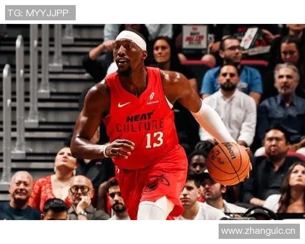 阿德巴约状态低迷脚伤离场半场仅得2分1篮板表现令人担忧